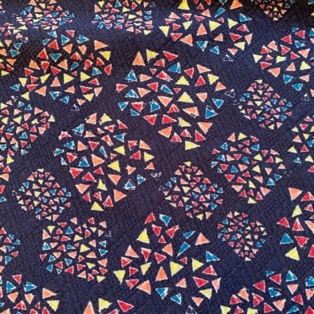 0374 LulaRoe Cassie Skirt Women Size 3XL Black Pink Triangle Print Cassi… - Picture 2 of 4